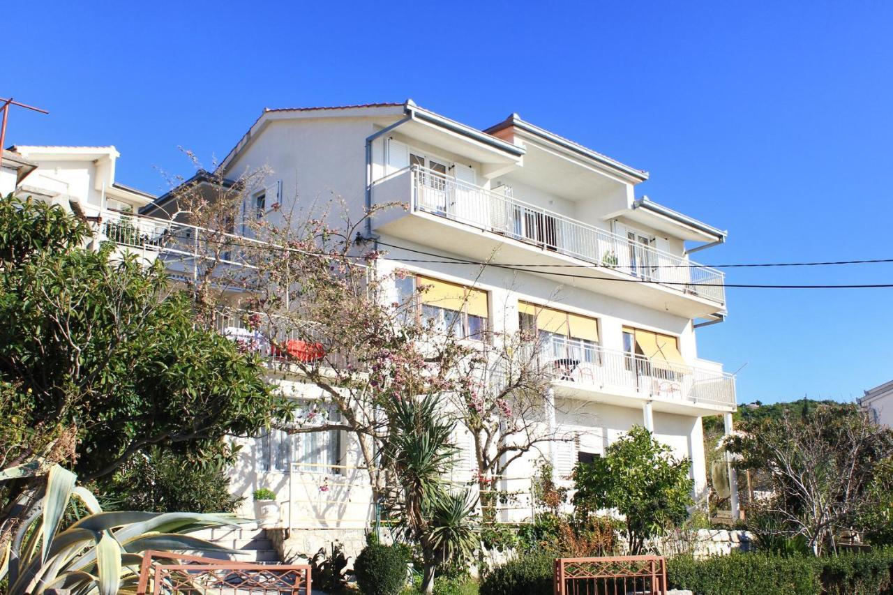 Apartments With A Parking Space Sumpetar, Omis - 9436 外观 照片
